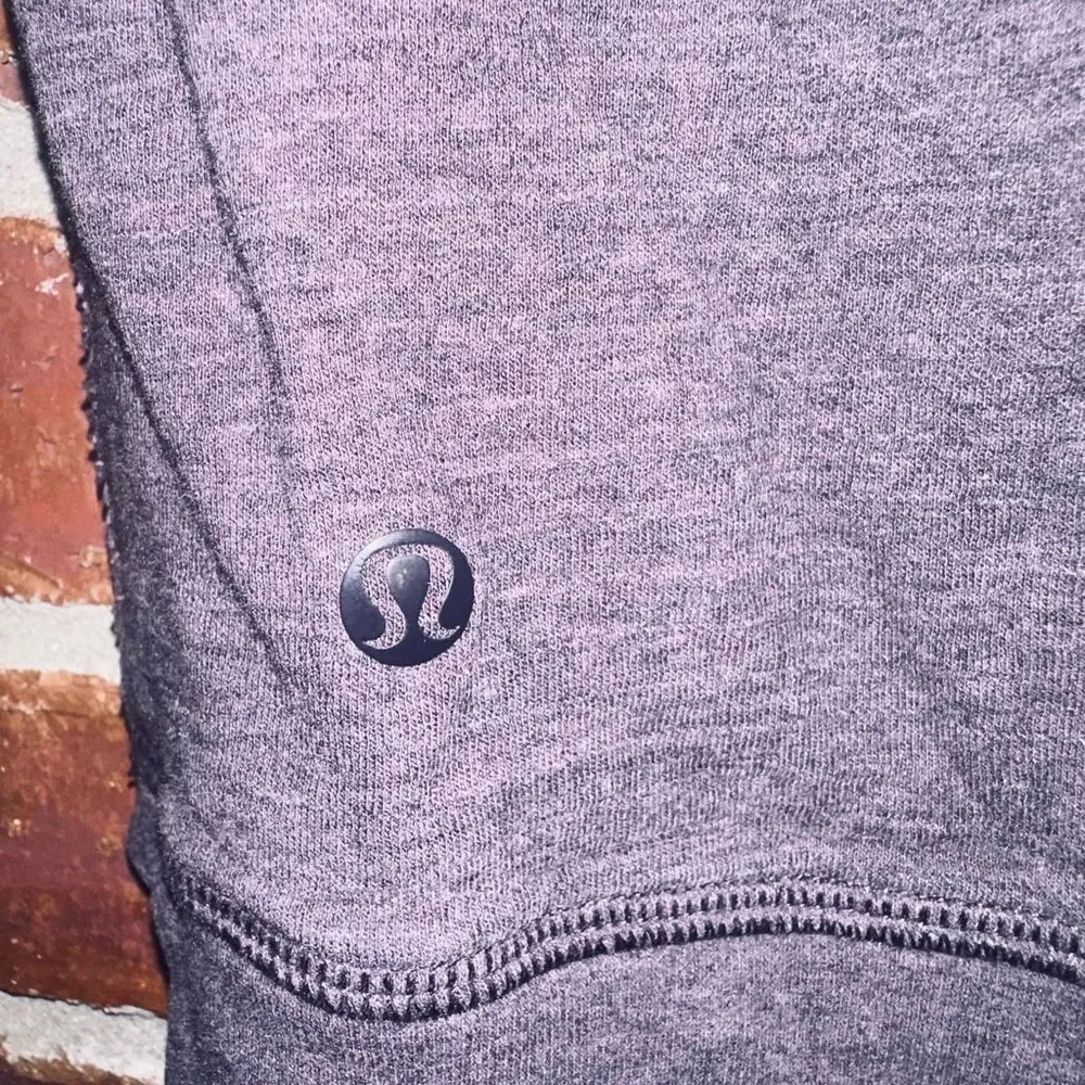 Lululemon reversible crewneck‎ pullover top
